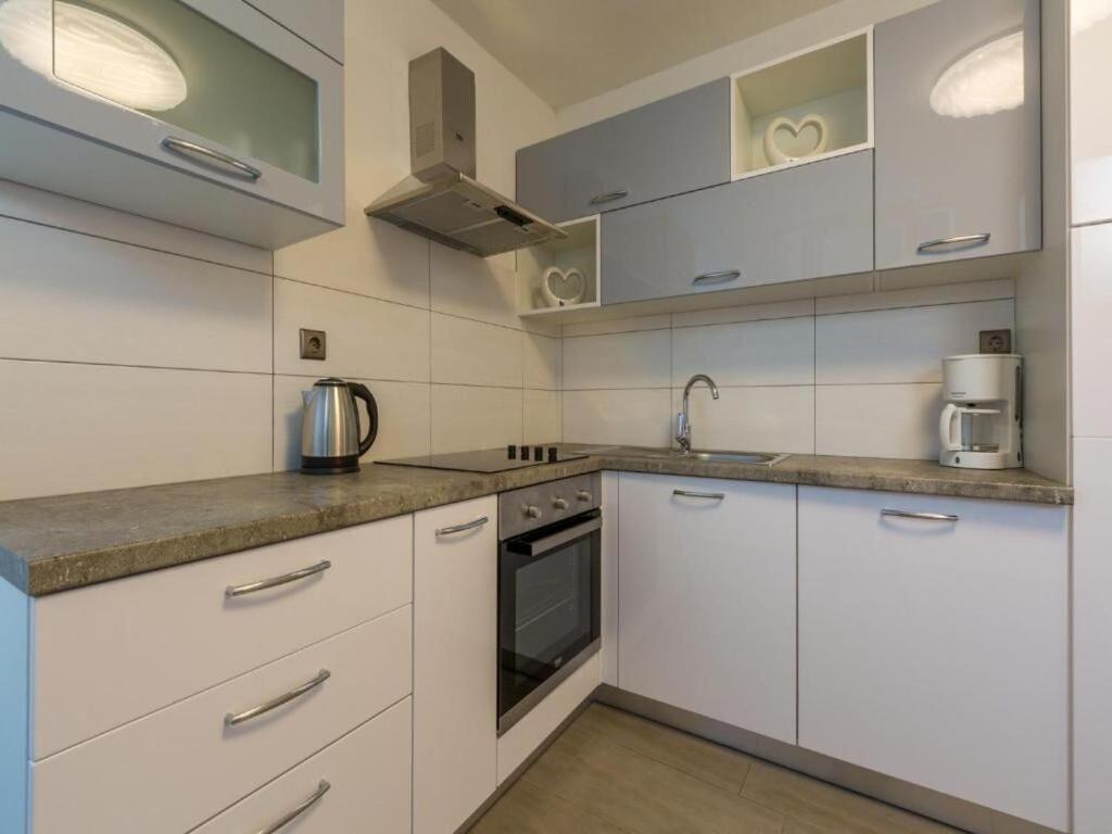 Apartments Jadranka Драмал Екстериор снимка