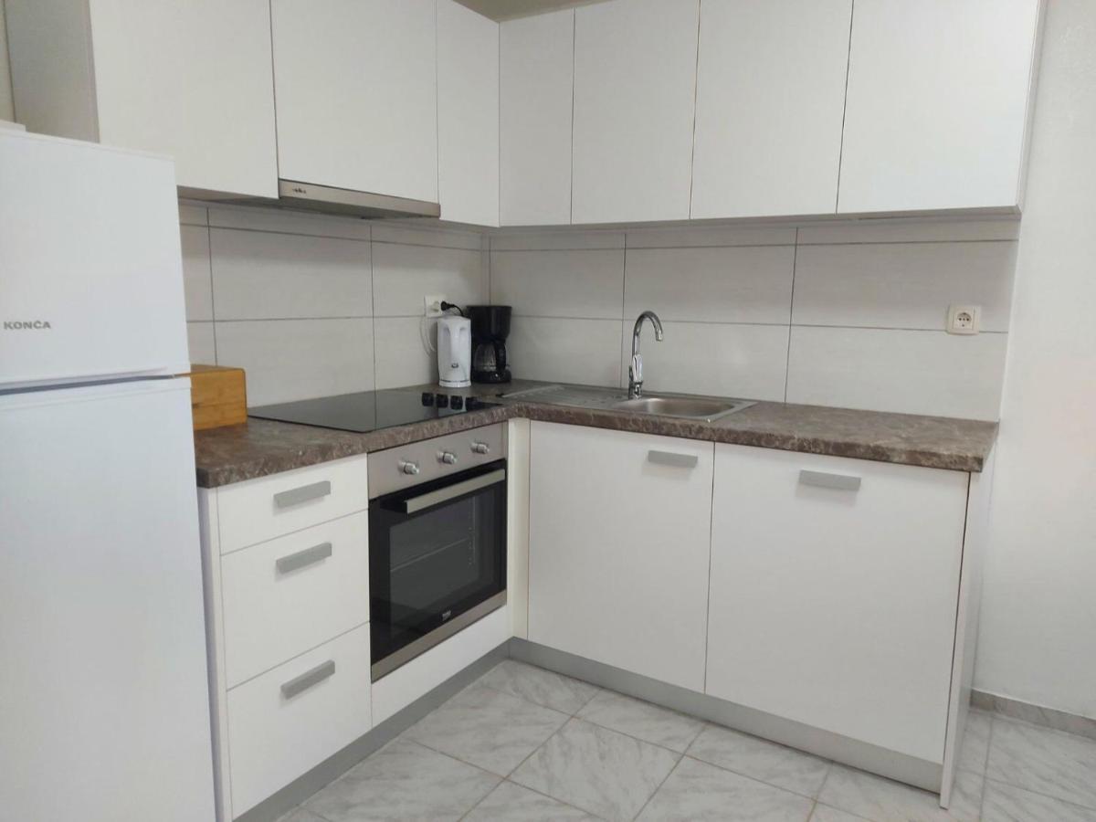 Apartments Jadranka Драмал Екстериор снимка