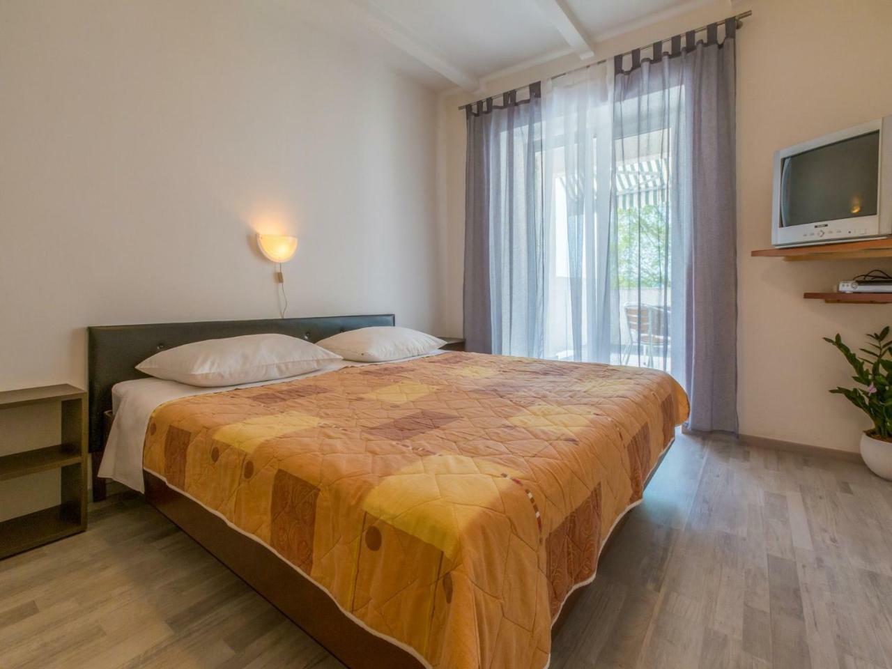 Apartments Jadranka Драмал Екстериор снимка